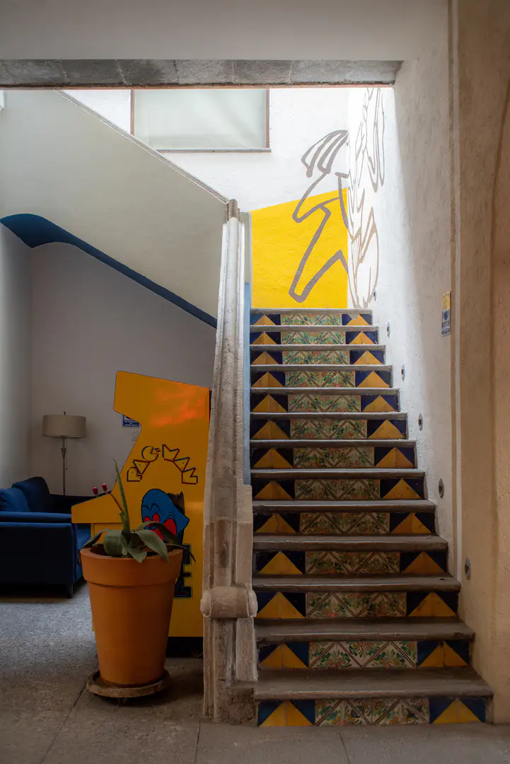 Escaleras ©TessyMorelli2023.webp